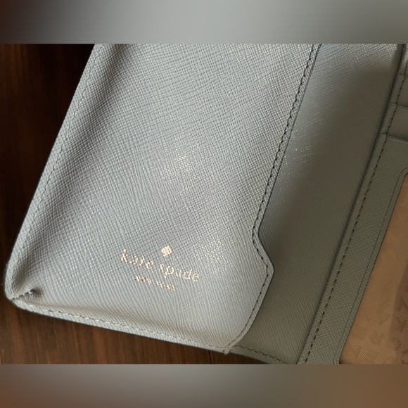 NWOT Kate Spade Wallet - Picture 5 of 8